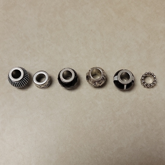 Brighton Silver and Black Bead Set - Picture 2 of 2